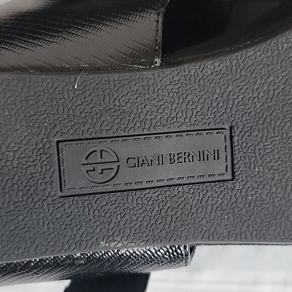 Giani Bernini Rivver t-strap thong sandals in black Women's Size 8.5 - Picture 9 of 10